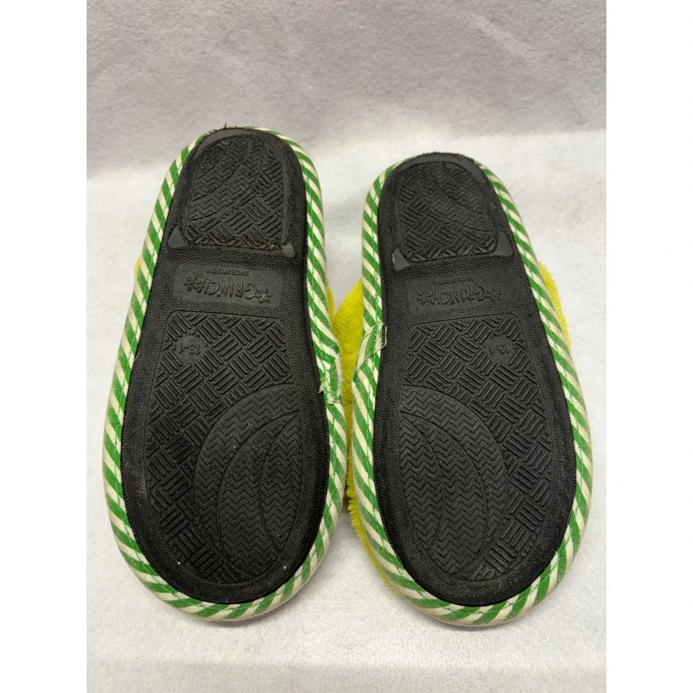 Dr Seuss The Grinch Christmas Plush Slippers Green Red Santa Hat Kids Size 13-1